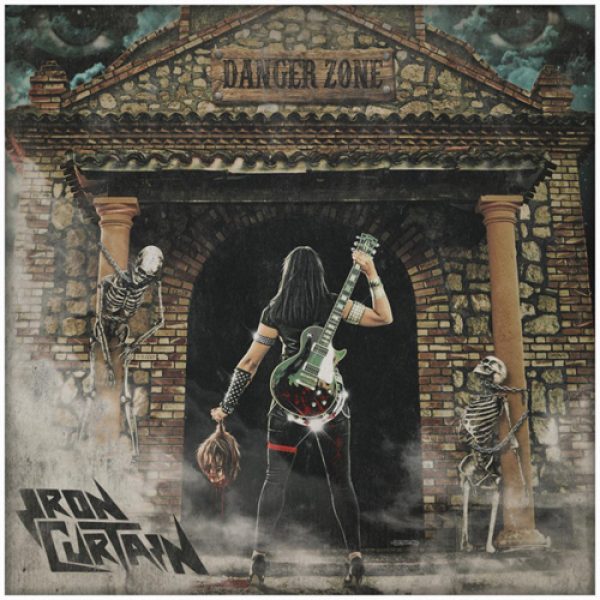 IRON CURTAIN - Danger zone LP